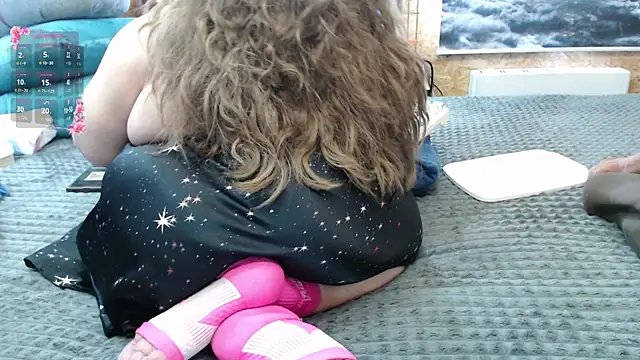 MiniNatalie online show from March 17, 2026, 5:21 am