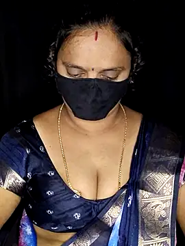 vintage-vibs online show from November 29, 2025, 7:36 pm