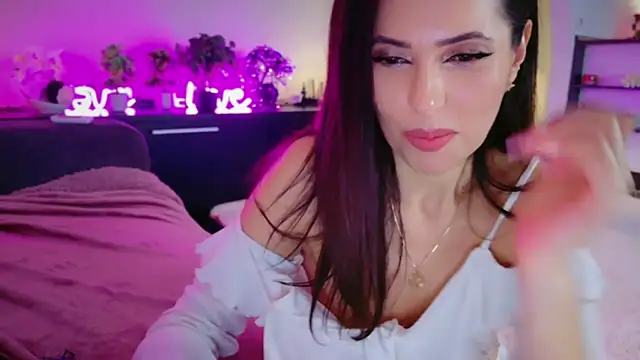 MissSmiley26 online show from April 17, 2026, 9:28 pm