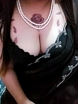 Snapshot of SHUBHI880 chatting on September 21, 2025, 10:31 am SHUBHI880 online show from September 21, 2025, 10:31 am