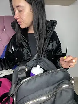 Isabella 21x online show from March 18, 2025, 1:34 pm