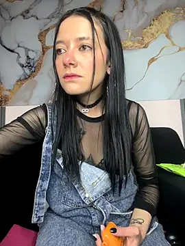 Isabella 21x online show from October 4, 2025, 12:39 pm