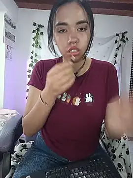 sophie north online show from June 3, 2026, 10:36 pm