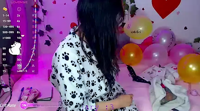sophie north online show from February 15, 2025, 5:17 pm