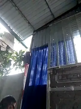 Snapshot of Aninyin22 chatting on October 13, 2025, 7:10 am Aninyin22 online show from October 13, 2025, 7:10 am