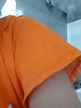 Snapshot of Aninyin22 chatting on October 20, 2025, 12:13 am Aninyin22 online show from October 20, 2025, 12:13 am