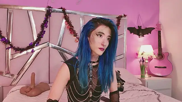 Lunapage online show from October 15, 2025, 8:28 pm