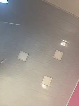 Lunapage online show from March 6, 2025, 1:03 pm