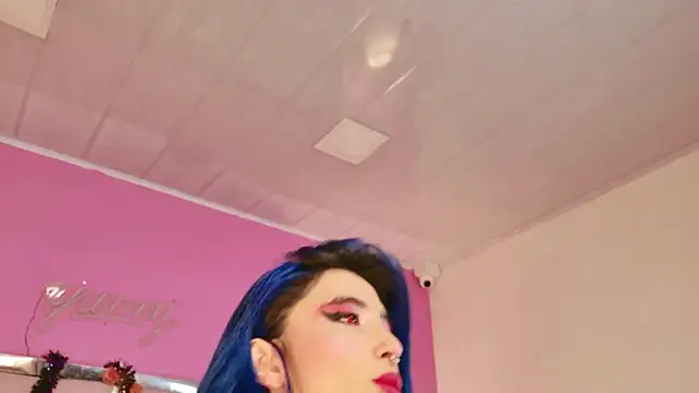 Lunapage online show from October 13, 2025, 3:13 pm