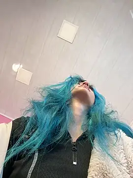 Lunapage online show from March 20, 2025, 1:04 pm