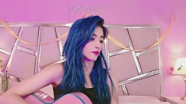 Lunapage online show from September 29, 2025, 10:37 pm