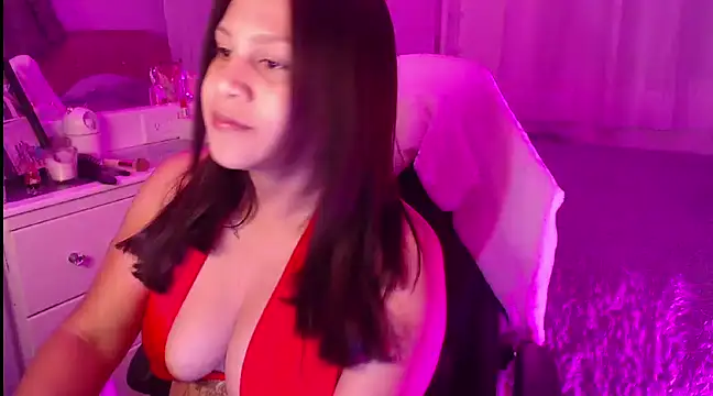 Snapshot of Beamber_ chatting on February 26, 2025, 5:35 am Beamber online show from February 26, 2025, 5:35 am