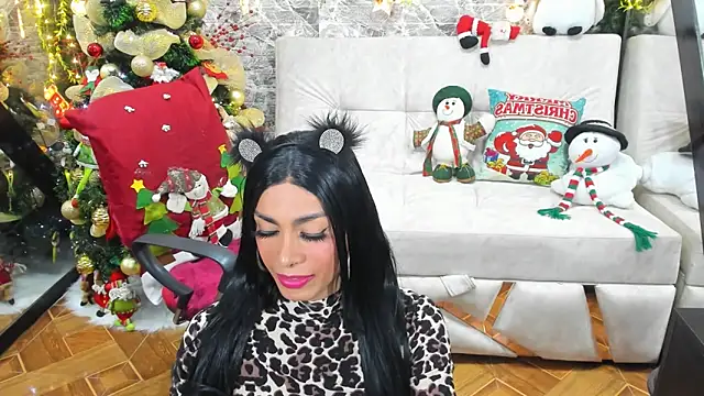 Snapshot of violettaGomez chatting on December 2, 2024, 9:23 pm violettaGomez online show from December 2, 2024, 9:23 pm