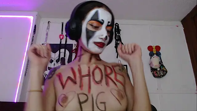 Eloise-brown online show from January 12, 2025, 11:47 pm