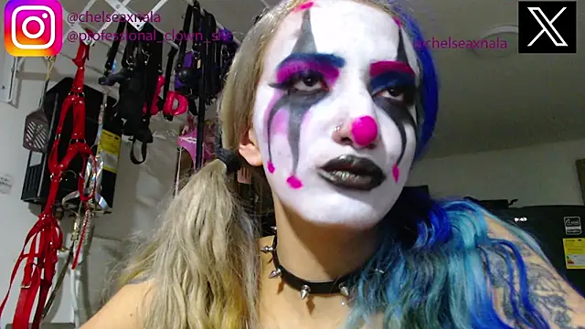 Snapshot of Eloise-brown chatting on September 19, 2025, 9:13 am Eloise-brown online show from September 19, 2025, 9:13 am