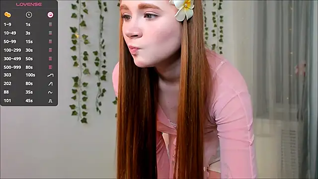Freckle Diyana online show from February 13, 2025, 3:45 pm