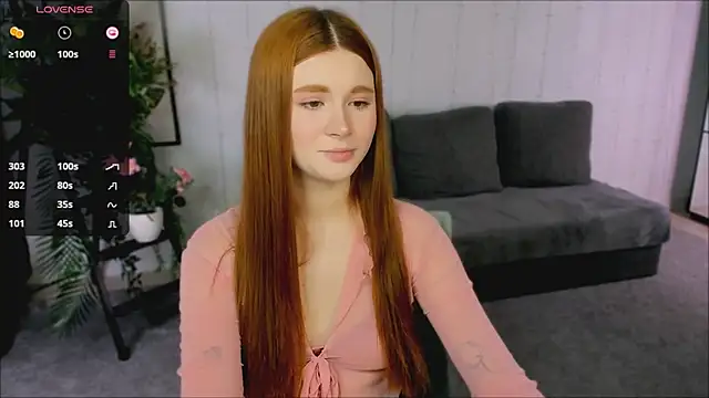 Freckle Diyana online show from January 18, 2025, 9:45 pm