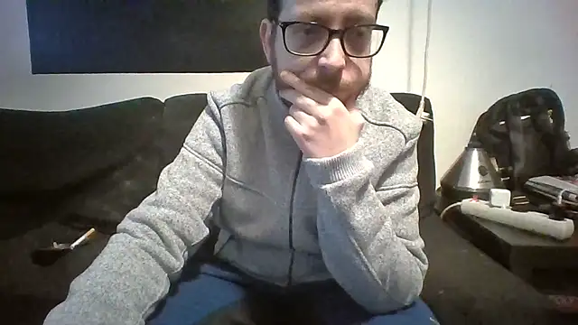 tuchi94 online show from December 14, 2025, 12:00 pm