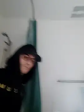 Snapshot of gabelove369 chatting on December 16, 2024, 12:26 am gabelove369 online show from December 16, 2024, 12:26 am