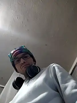 Snapshot of gabelove369 chatting on February 3, 2025, 3:20 am gabelove369 online show from February 3, 2025, 3:20 am