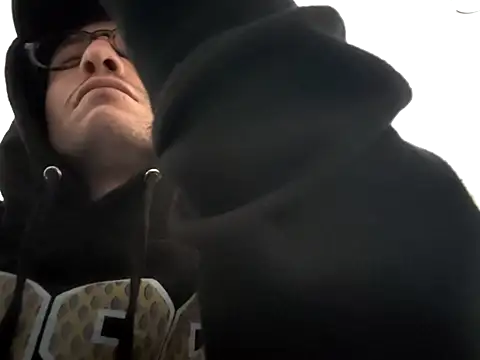 Snapshot of gabelove369 chatting on December 23, 2024, 9:51 pm gabelove369 online show from December 23, 2024, 9:51 pm