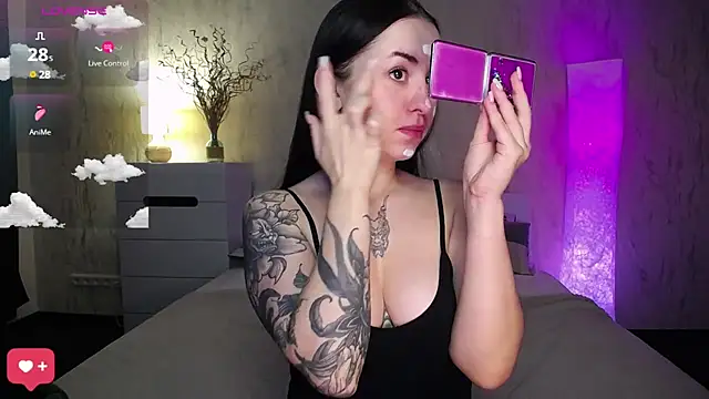 VioletCatt online show from February 6, 2025, 6:40 am