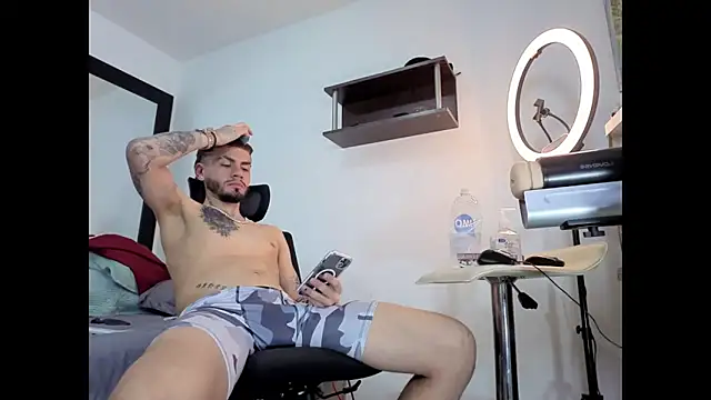 badanyboy online show from April 1, 2026, 1:41 pm