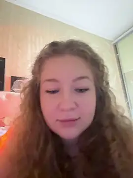 CassieRide online show from December 3, 2025, 8:19 pm