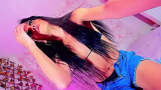 Snapshot of gilbanys_22 chatting on February 15, 2026, 4:35 am gilbanys 22 online show from February 15, 2026, 4:35 am