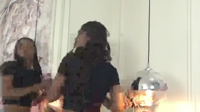 Snapshot of SabrinaDevill chatting on February 3, 2026, 1:16 pm SabrinaDevill online show from February 3, 2026, 1:16 pm