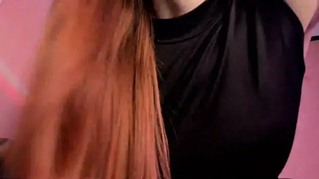 Snapshot of SensualJane2 chatting on October 22, 2025, 12:32 am SensualJane2 online show from October 22, 2025, 12:32 am