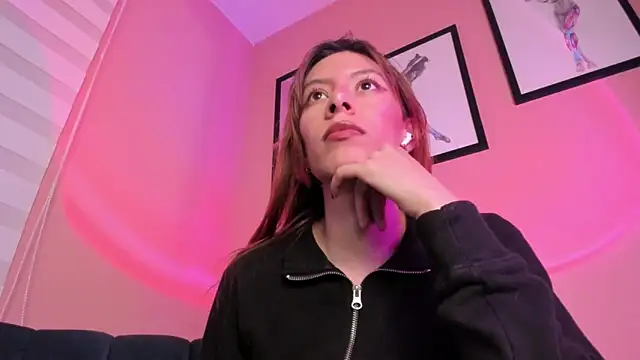 Snapshot of SensualJane2 chatting on October 23, 2025, 4:22 am SensualJane2 online show from October 23, 2025, 4:22 am