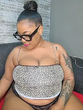 ExclusiveLeexx online show from February 27, 2025, 5:37 pm