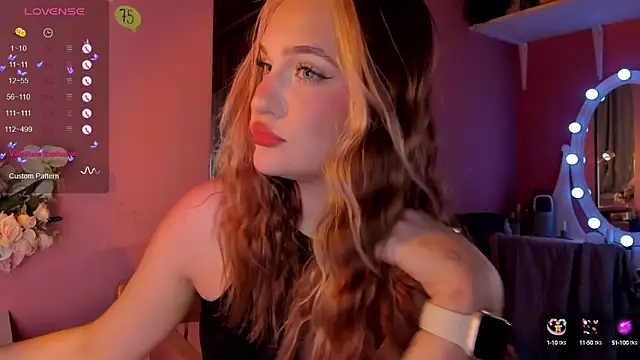 Snapshot of CarolineLovers chatting on October 3, 2025, 12:03 am CarolineLovers online show from October 3, 2025, 12:03 am