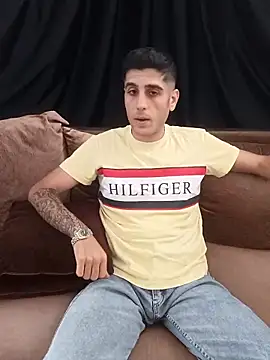 arenn1997 online show from October 16, 2025, 1:19 pm