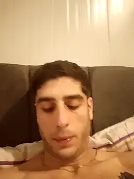 arenn1997 online show from January 7, 2026, 12:37 am