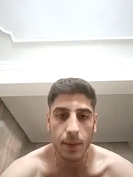 arenn1997 online show from October 19, 2025, 12:24 am