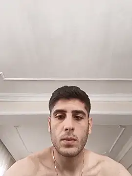 arenn1997 online show from October 20, 2025, 12:38 pm