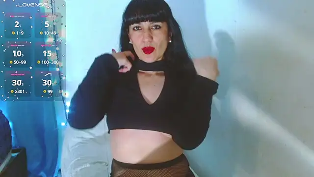 cristina connor online show from March 3, 2025, 1:49 am