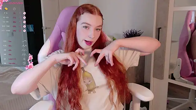 Snapshot of cinnabon_girls chatting on October 7, 2025, 2:34 am cinnabon girls online show from October 7, 2025, 2:34 am