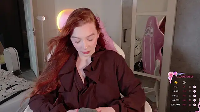 cinnabon girls online show from January 18, 2026, 5:16 pm