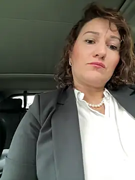 Snapshot of ZhenjaPoledance chatting on September 27, 2025, 12:22 pm ZhenjaPoledance online show from September 27, 2025, 12:22 pm