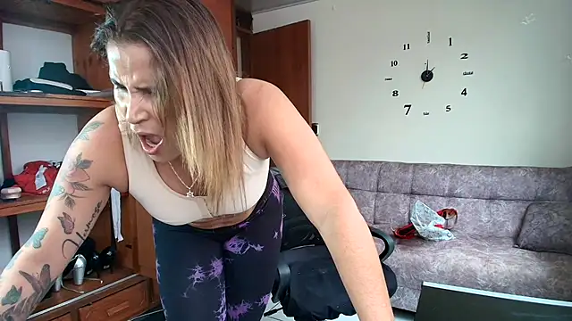 Majo Soussa online show from March 19, 2026, 3:23 pm