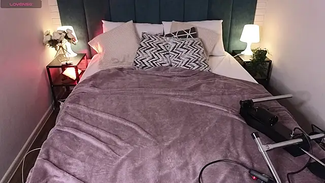 Peneloppa Star online show from November 16, 2025, 9:08 pm