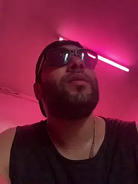 eljefedamino1994 online show from July 13, 2026, 4:06 pm