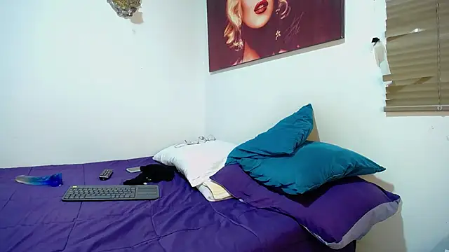 Snapshot of maryoriegil1 chatting on February 8, 2025, 1:22 am maryoriegil1 online show from February 8, 2025, 1:22 am