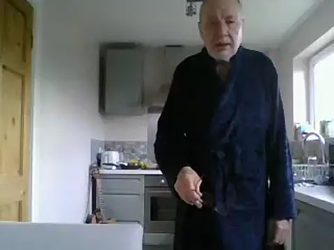 jimmybenido online show from March 16, 2025, 5:17 pm