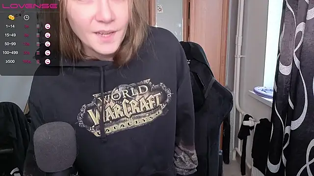 Snapshot of stellablondy chatting on May 15, 2026, 3:32 pm stellablondy online show from May 15, 2026, 3:32 pm