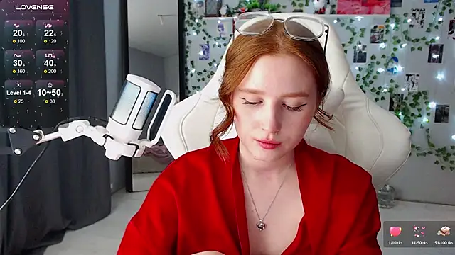 Snapshot of Meow_babe chatting on January 7, 2025, 4:05 pm Meow babe online show from January 7, 2025, 4:05 pm