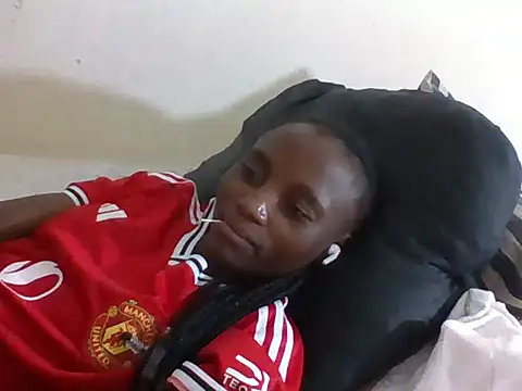 SexyNeedle22 online show from October 1, 2025, 9:40 pm